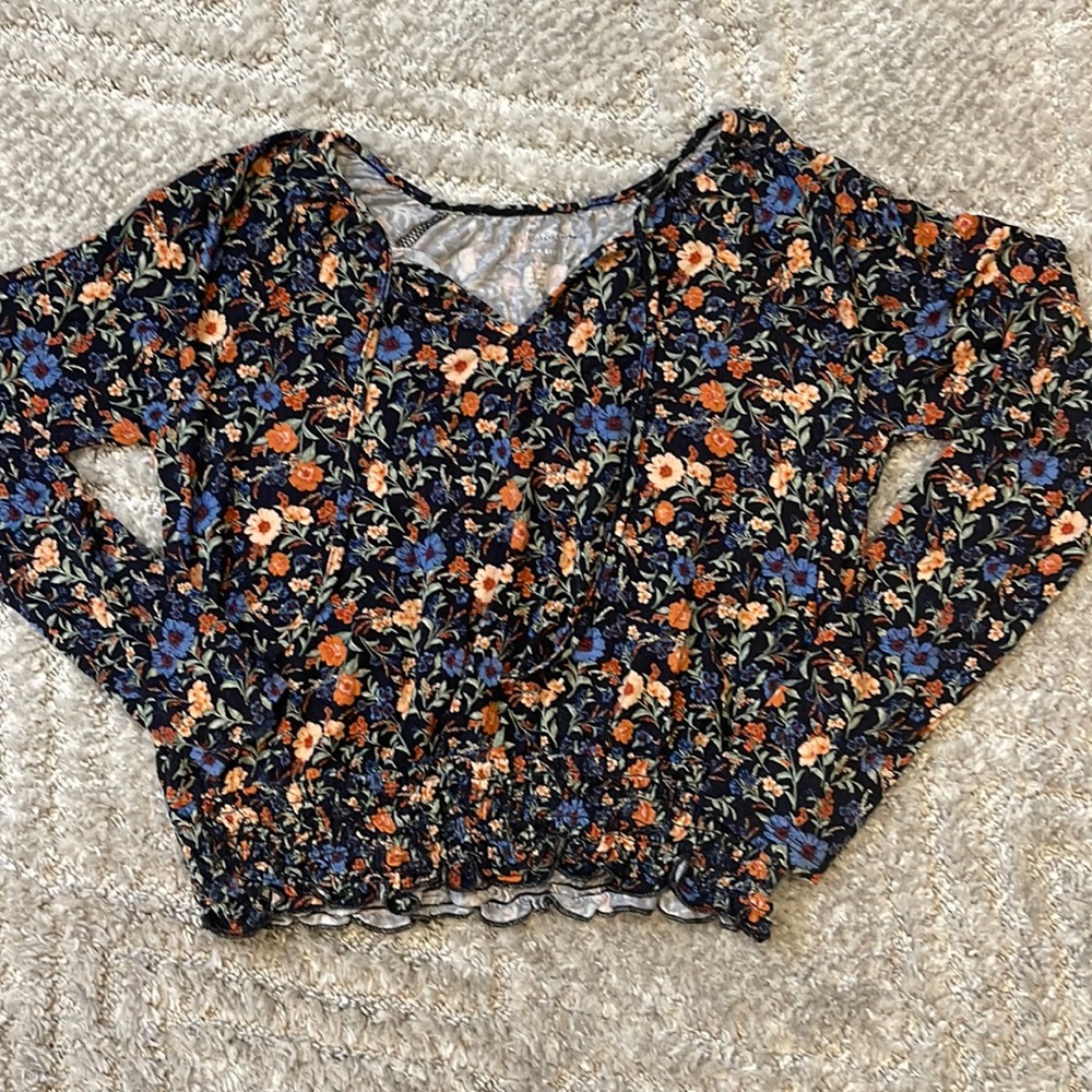 American Eagle floral crop top